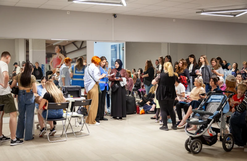 Anar a la pàgina&nbsp;'Col·laboració amb ACNUR i UNICEF per Ucraïna'